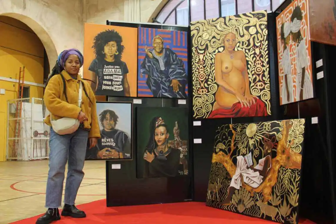 Les Femmes Artistes Osent Exposer